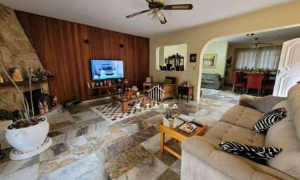 Casa com 3 dormitórios à venda, 248 m² por R$ 2.200.000,00 - Condomínio Flamboyant - Atibaia/SP