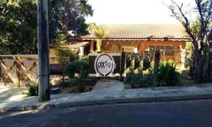 Casa com 3 dormitórios à venda, 230 m² por R$ 950.000,00 - Jardim do Lago - Atibaia/SP