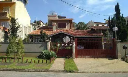Casa com 3 dormitórios à venda, 280 m² por R$ 1.350.000,00 - Recreio Maristela - Atibaia/SP