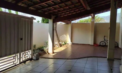 Casa com 2 dormitórios à venda, 300 m² por R$ 1.300.000,00 - Jardim Maristela - Atibaia/SP