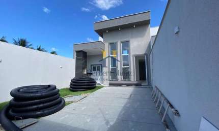 CASA PLANA 95M² - TRÊS QUARTOS DUAS SUÍTES - R$350.000,00 - URUCUNEMA - EUSÉBIO CE