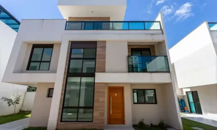 Casa para Venda em Curitiba, Bom Retiro, 3 dormitórios, 3 suítes, 4 banheiros, 2 vagas