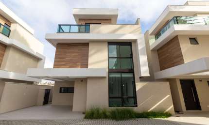 Casa para Venda em Curitiba, Santa Felicidade, 3 dormitórios, 1 suíte, 4 banheiros, 2 vagas