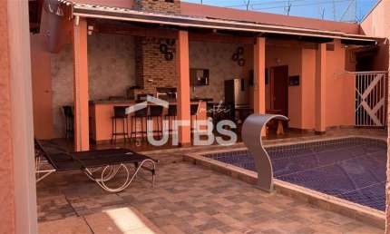 Casa com 5 quartos à venda na Rua Irariê, SN, Parque Acalanto, Goiânia