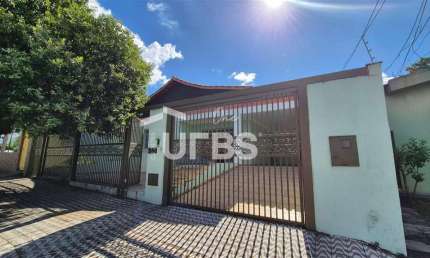 Casa com 4 quartos à venda na Rua 9, 112, Setor Oeste, Goiânia