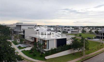 Terras Alpha 1 - Casa de Condomínio 5 quartos, sendo 4 suítes