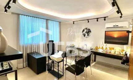 Excelente casa pra quem busca conforto e privacidade  com 3 quartos, sendo 1 suíte, 2 cozinhas e uma ampla área de lazer.