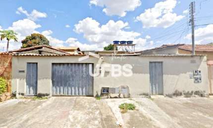 Casa com 2 quartos à venda na Rua 11, Vila Fróes, Goiânia