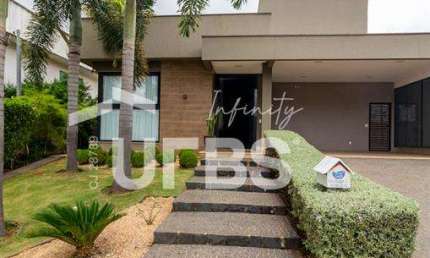 Casa em condomínio fechado com 3 quartos à venda na Rua Lago 4, s/n, Condomínio do Lago, Goiânia