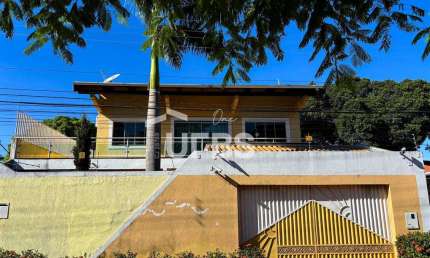 Casa com 6 quartos à venda na Avenida Professor Venerando de Freitas Borges, 00, Setor Jaó, Goiânia