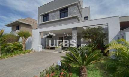 Casa em condomínio fechado com 4 quartos à venda na Avenida Pedro Luiz Ribeiro - Conj. Residencial Storil, S/N, Conjunto Residencial Storil, Aparecida de Goiânia