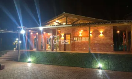 Vila Colonial - Casa de Condomínio 3 quartos, sendo 1 suíte