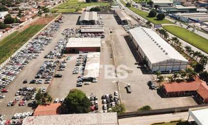 Imóvel comercial localizado as margens da Br 153 sentido Aparecida de Gyn