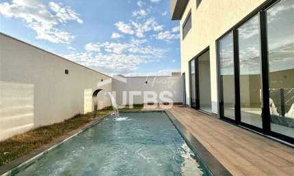 Jardins Capri - Casa de Condomínio 4 quartos, sendo 3 suítes