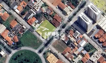 Casa à venda na Avenida Vitória, 00, Vila Rosa, Goiânia