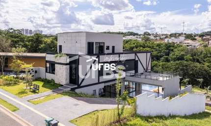 Casa em condomínio fechado com 5 quartos à venda na Rua Cn1, 00, Parque Cidade, Goiânia