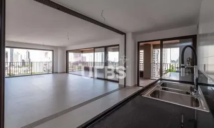 Excelente apartamento à venda no melhor do Setor Bueno , a praça T-23.