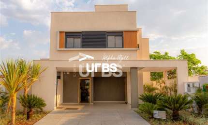 Casa com 3 quartos à venda na Rua Toulouse, 00, Jardins Marselha, Aparecida de Goiânia