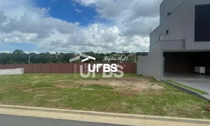 Terreno à venda na Rua Doutor Joaquim Taveira, Vila Rosa, Goiânia