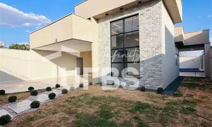 Casa com 3 quartos à venda na Rua 2, Chácaras Retiro, Goiânia