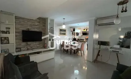 Casa em condomínio fechado com 3 quartos à venda na Rua José do Patrocínio, Parque Industrial João Braz, Goiânia