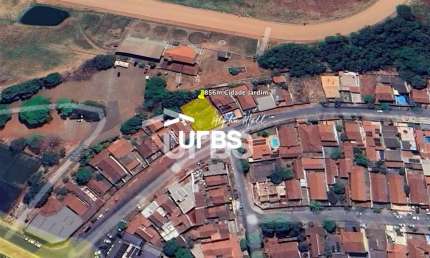 Terreno à venda na Avenida Altamiro de Moura Pacheco, 00, Cidade Jardim, Goiânia