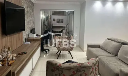 Casa com 3 quartos à venda na Rua J2, Parque das Laranjeiras, Goiânia