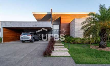 Casa em condomínio fechado com 5 quartos à venda na Rua Amarilis, 00, Jardins Munique, Goiânia