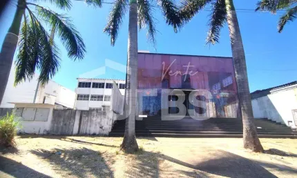 Prédio com 33 salas à venda na Avenida Doutor Irany Alves Ferreira, 220, Setor Aeroporto, Goiânia