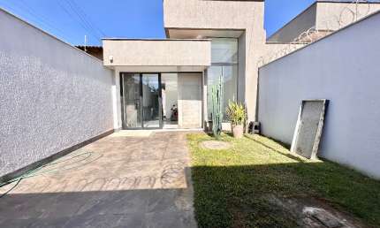 Casa com 2 quartos à venda na Rua dos Bacuris, Setor Ponta Kayana, Trindade