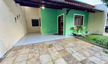 OPORTUNIDADE - Casa plana em condomínio - Próximo à Av. Washington Soares