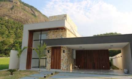 Casa em condomínio fechado com 3 quartos à venda no Inoã, Maricá 