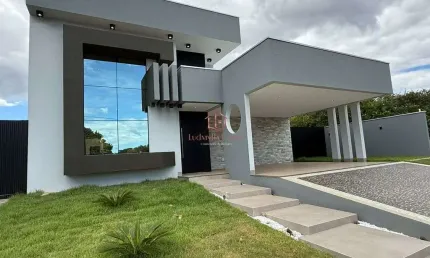 Casa Alto Padrão no Caribe Golf, 4 Suítes, Piscina e Lazer Completo