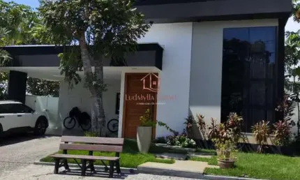 Casa térrea com suíte, piscina aquecida e energia solar no Mirante