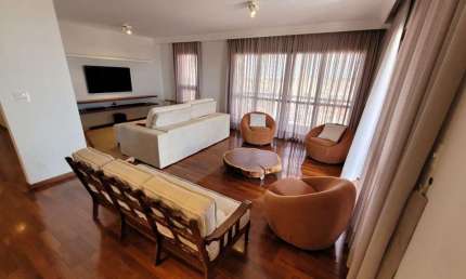 Atraente apartamento tipo para venda com 3 quartos, sendo 1 suíte, 191m²