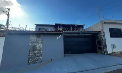 Espetacular sobrado para venda com 3 quartos, sendo 1 suíte, 285m²