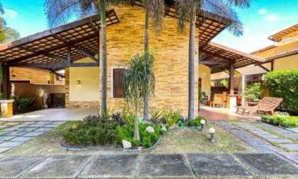 Casa Plana em Condomínio PERFEITA 100% porteira Fechada a venda no Eusébio!