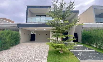 CASA NOVA E PROJEADA EM CONDOMÍNIO DE LUXO NO EUSÉBIO! MARAVILHOSA.