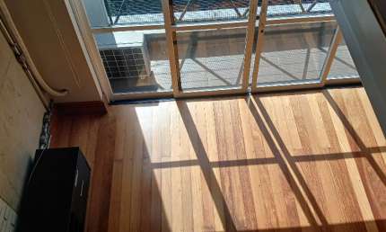 Apartamento estilo loft , mezanino, 1 suíte, 2 banheiros, 2 vagas