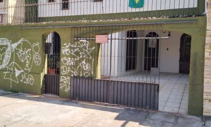 Casa 240m² 2 pavimentos a venda na Conselheiro Furtado