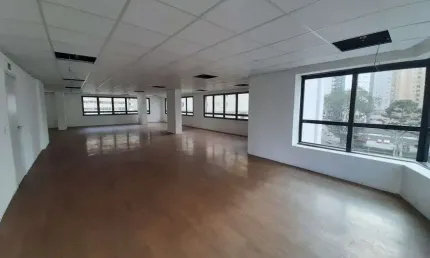 Excelente laje corporativa com 4 vagas próximo a praça do japão
