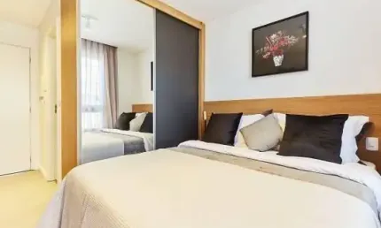 Studio totalmente mobiliado e decorado no centro de curitiba