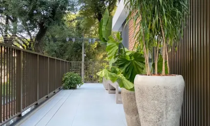 Garden com 3 suítes em condomínio alto padrão no bigorrilho