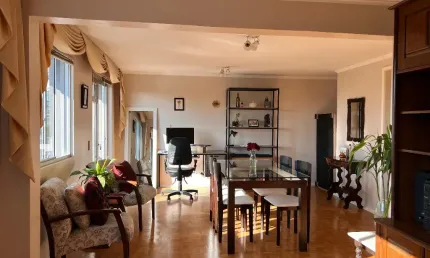Apartamento no agua verde com 2 quartos 1 vaga e sacada por r$589.000,00