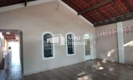 Casa com Edicula 180 m2 - 3 dorms - Bosque dos eucaliptos