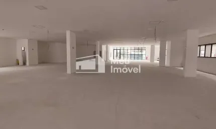 Ponto Comercial com 560 m2 de Vao Livre e 30 Vagas – Locacao | Regiao Central de Sao Jose dos Campos