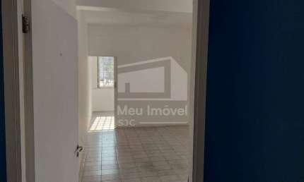 Aluguel de Sala Comercial - 34m2 - Avenida Adhemar de Barros - Bairro Sao Dimas - Sao Jose dos Campos