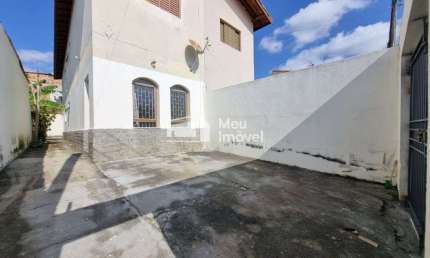 Aluguel Casa 2 Dormitorios + 1 que pode ser Transformado em Dormitorio - Bairro Jardim Jacinto - Jacarei