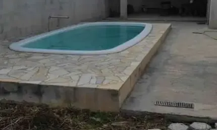 Edícula para Venda em Salto, Morro da Mata, 1 dormitório, 2 banheiros
