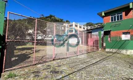 Barracão / Galpão / Depósito para alugar no Coronel Veiga, Petrópolis 